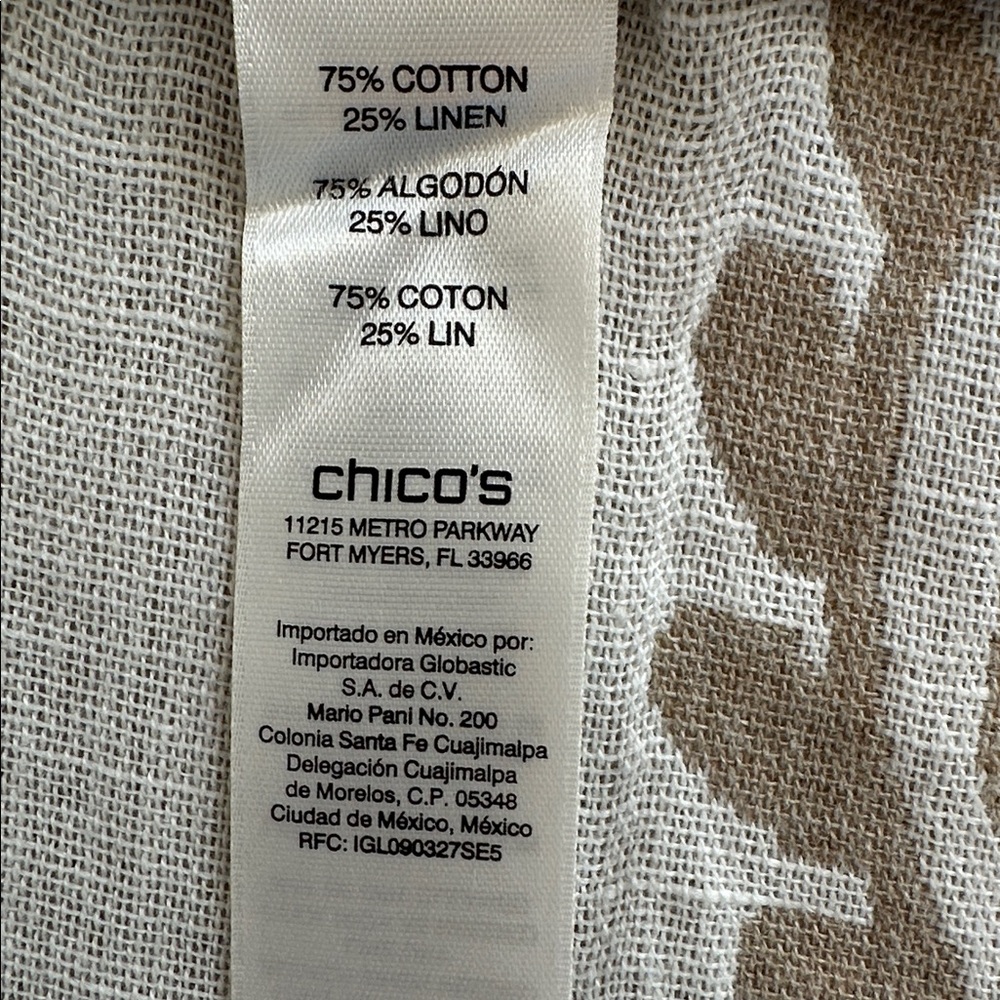 Versatile CHICO’S Linen Beige and White Floral Tunic, Blazer, or Jacket, Size 0. - Picture 11 of 13